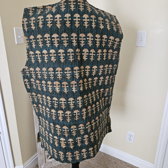 KANTHA long vest. - Picture 2 of 6